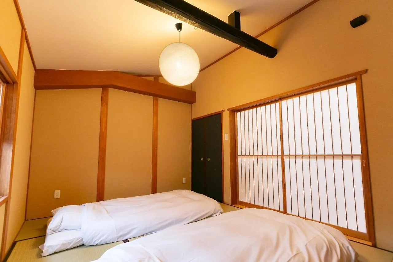 Mokuren Traditional Boutique Townhouse Kyoto Japan