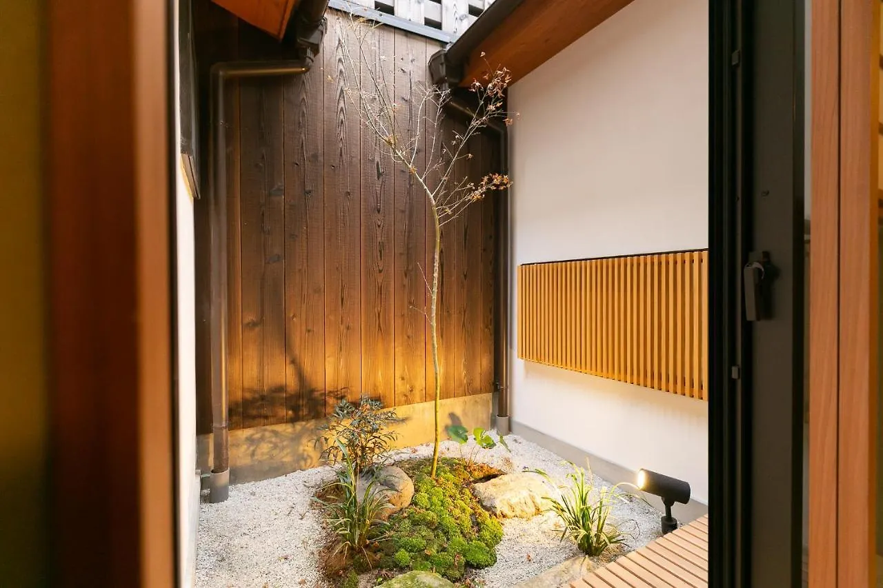 Mokuren Traditional Boutique Townhouse Kyoto Villa