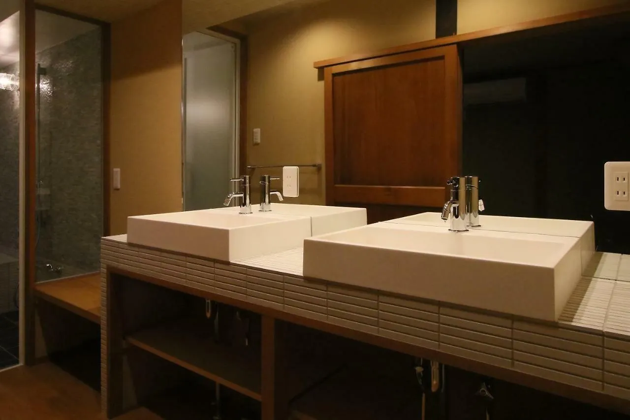 Mokuren Traditional Boutique Townhouse Kyoto Villa