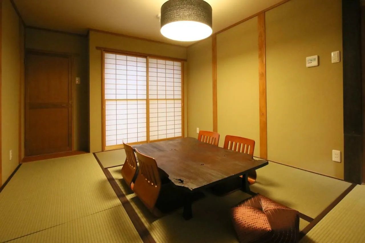 Mokuren Traditional Boutique Townhouse Kyoto Villa