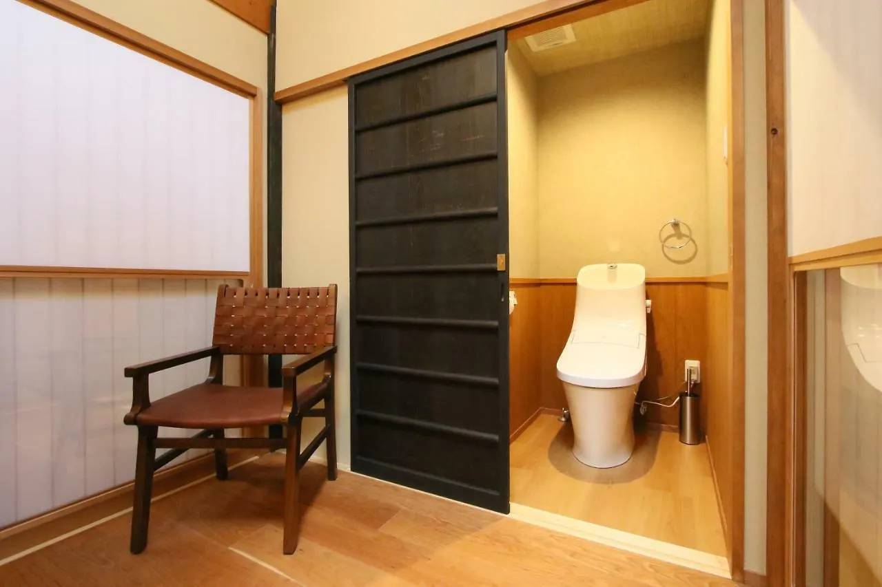 Villa Mokuren Traditional Boutique Townhouse Kyoto