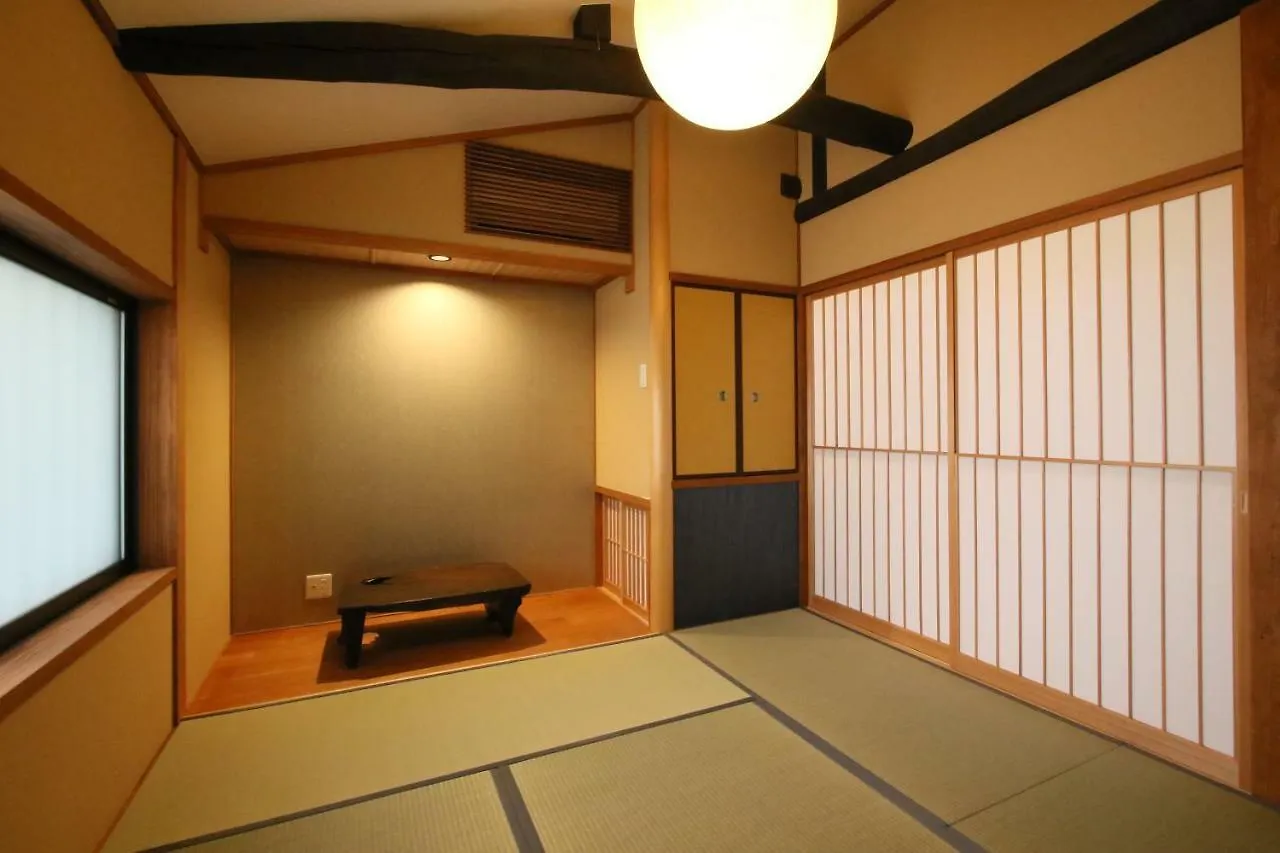 Mokuren Traditional Boutique Townhouse Kyoto