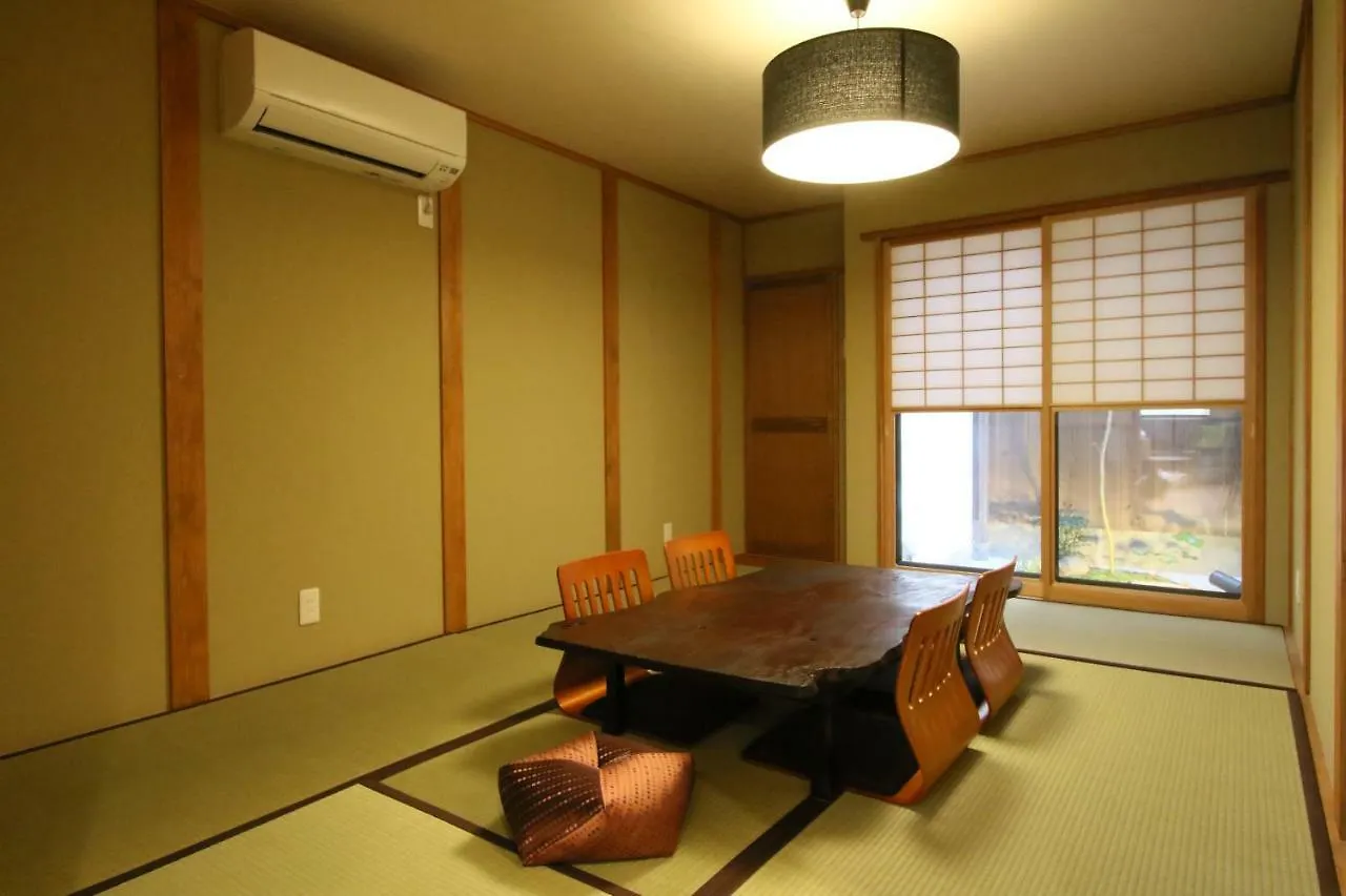 Mokuren Traditional Boutique Townhouse Kyoto